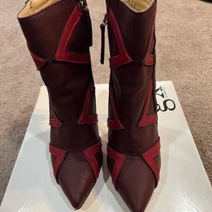 Woman’s red heel NEW NEVER WORN